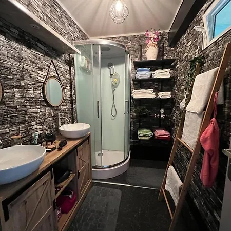Two Bedrooms A Апартаменты Реймс